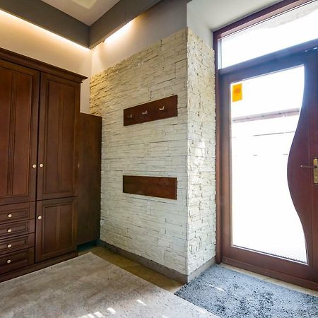 Apartamenty Na Warszawskiej Сєрадз Екстер'єр фото
