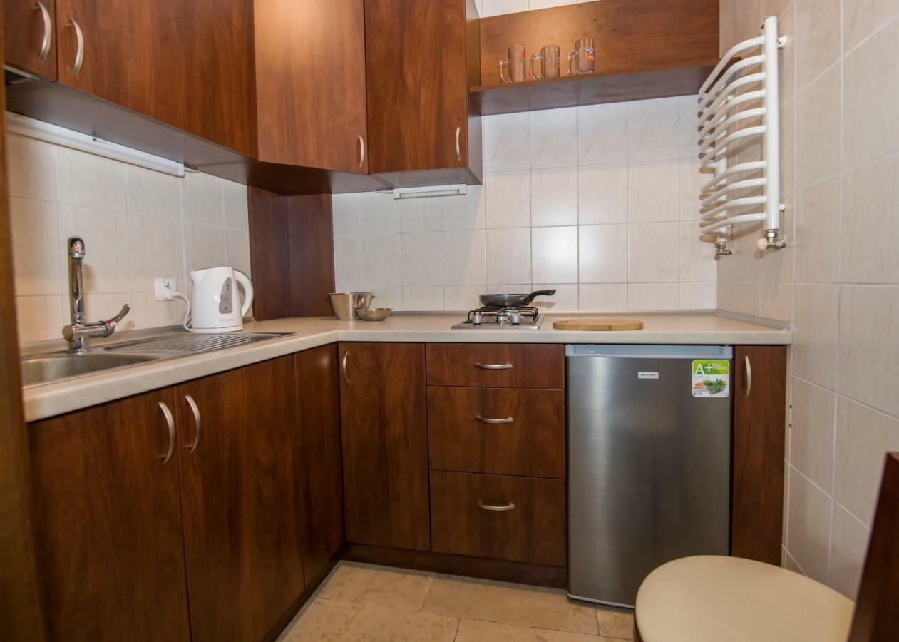 Apartamenty Na Warszawskiej Сєрадз Екстер'єр фото