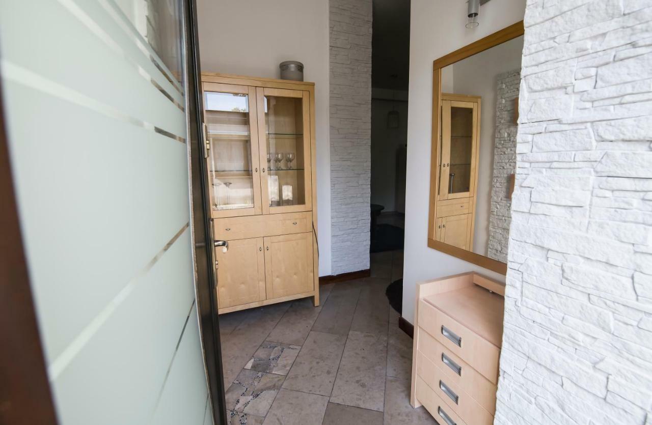 Apartamenty Na Warszawskiej Сєрадз Екстер'єр фото